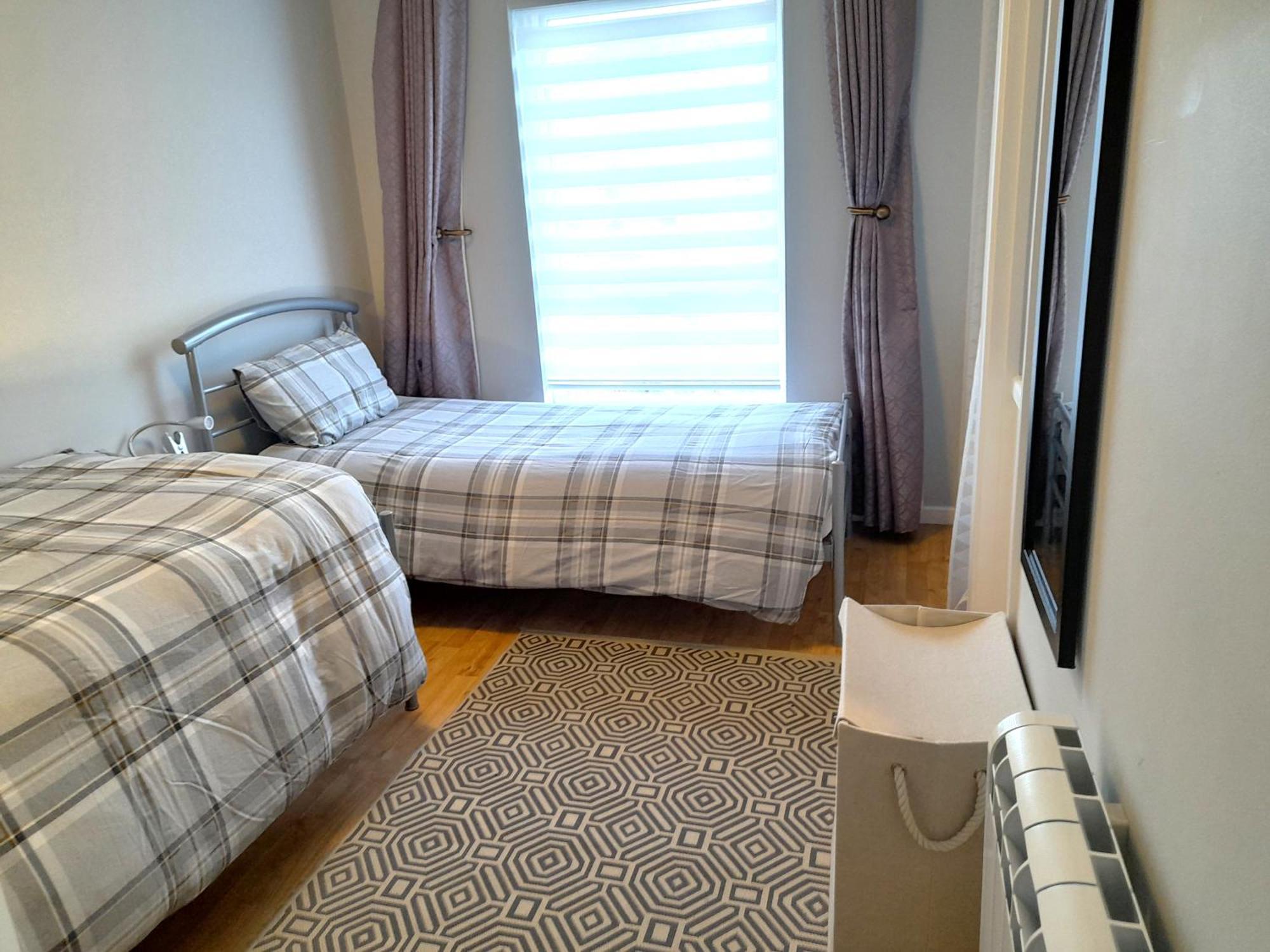Excellent Location - City Centre - Parking - 4 Beds -2 Bedrooms Belfast Kültér fotó